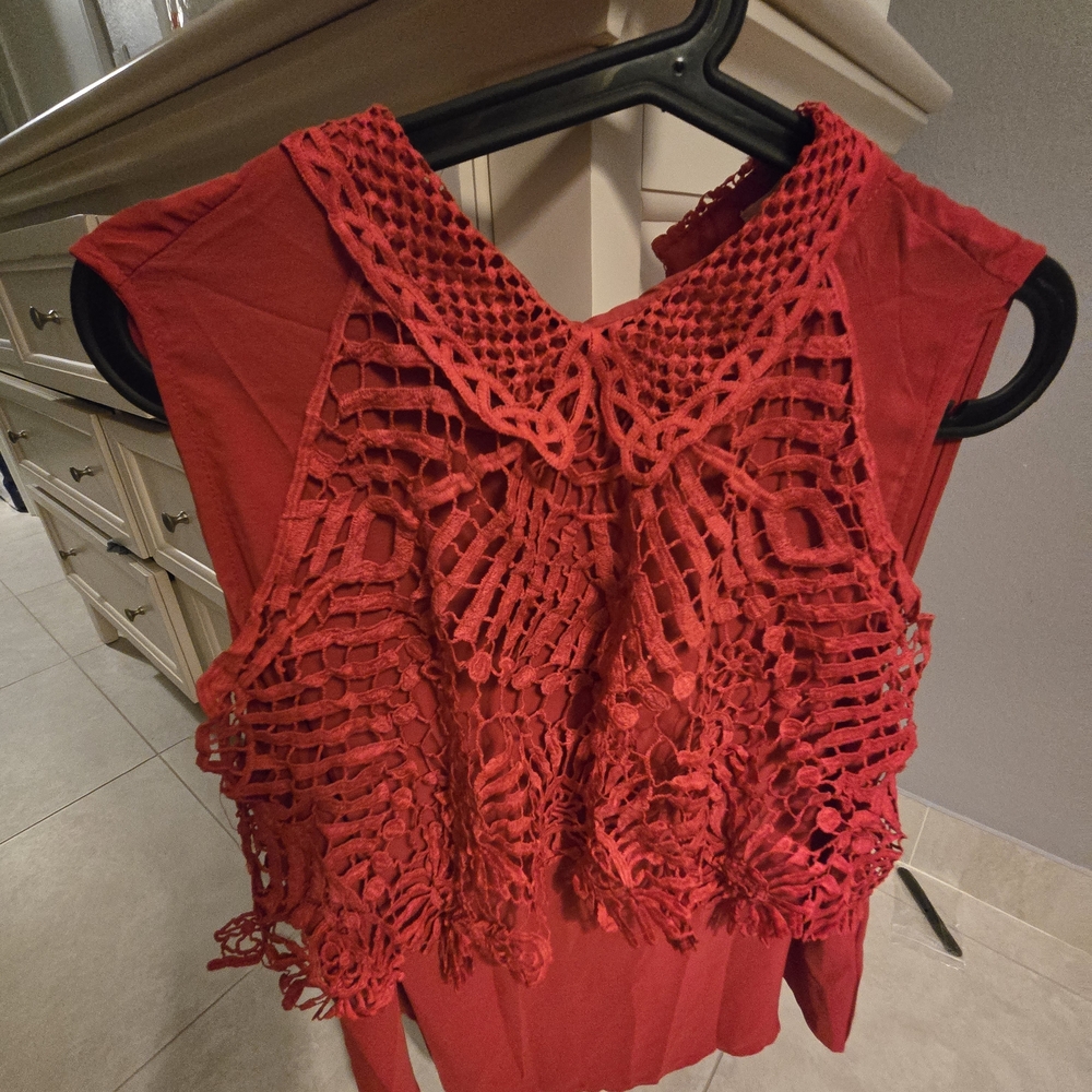 Red Crochet-Accent Sleeveless Top - Women's
